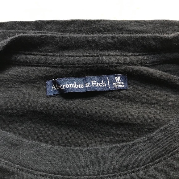Abercrombie & Fitch Logo T-Shirt - Picture 4 of 5
